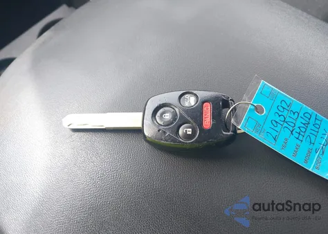 2013 Honda Pilot Touring из США, поврежденный, VIN 5FNYF4H99DB077758